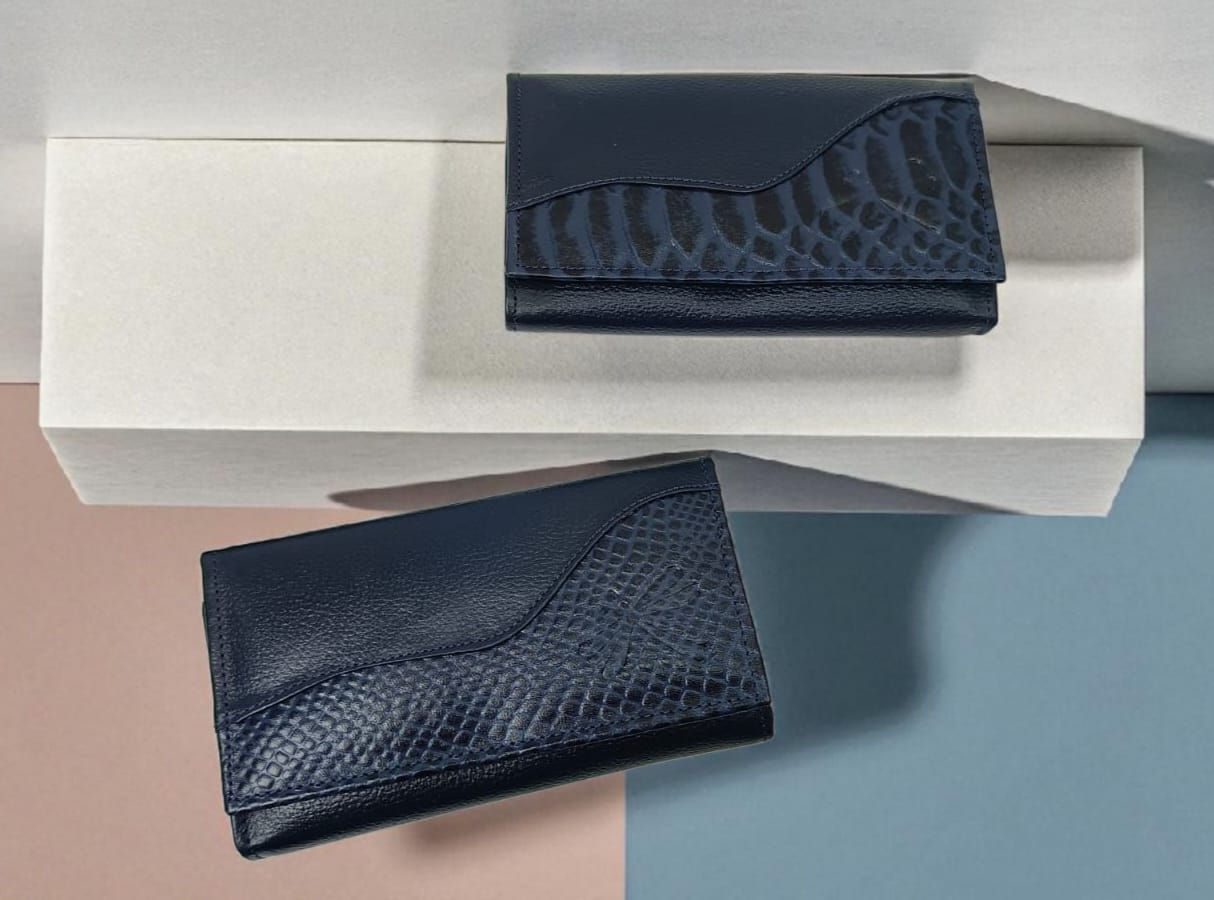 Billetera en cuero Gaby azul