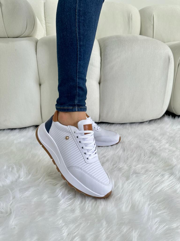 Tenis en cuero Dorsay